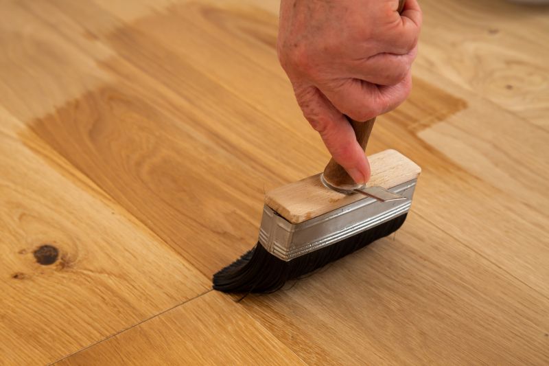 Hardwood Floor Polishing detail