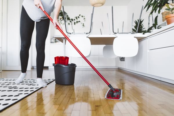 Hardwood Floor Cleaning Service in Akron